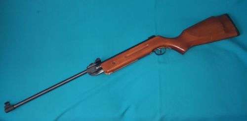 VINTAGE AIR RIFLE/ PELLET GUN (McCOY)