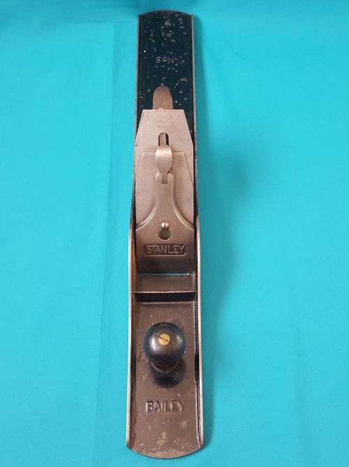 VINTAGE STANLEY BAILEY NO.8 WOODWORKING PLANE