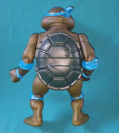 VINTAGE 1989 TEENAGE MUTANT NINJA TURTLE LARGE FIGURINE / TOY DOLL