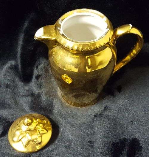 BEAUTIFUL VINTAGE GOLD LUSTRE ROYAL WORCESTER TEA POT