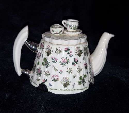DETAILED PORTMEIRION MINIATURE VINTAGE TEA POT