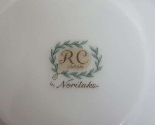 BEAUTIFUL VINTAGE TEA FOR 6 NORITAKE TEA SET (PINK ROSE DETAIL)