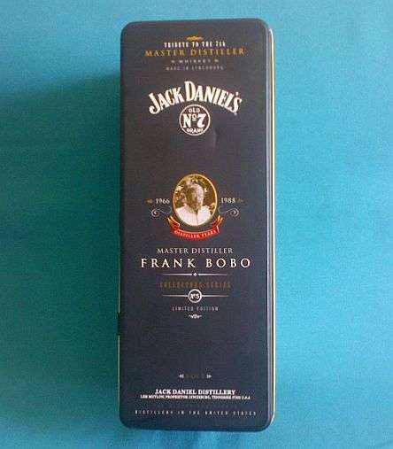 JACK DANIEL'S COLLECTORS SERIES TIN NO. 5 (LIMITED EDITION)
