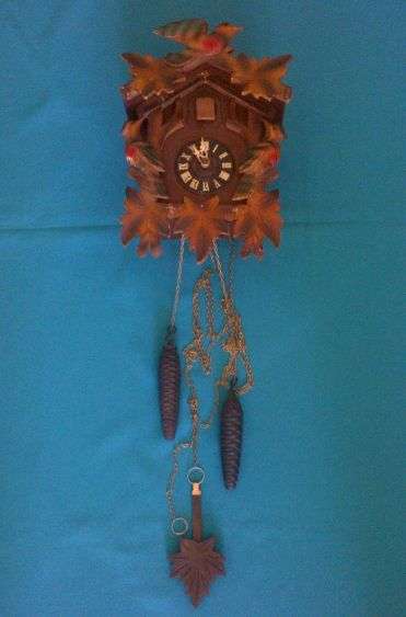 NICE OLD W.GERMANY CUCKOO CLOCK