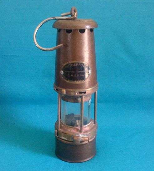 RUTHERFORD WOLF NO. 1 MINER'S/ MINING SAFETY LAMP