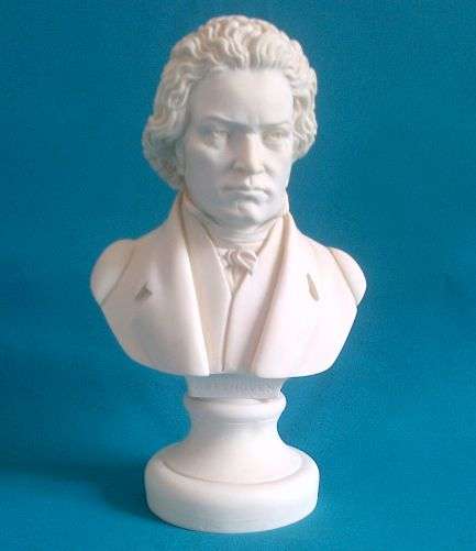 LARGE + HEAVY DETAILED "BEETHOVEN" FIGURE BUST SCULPTURE
