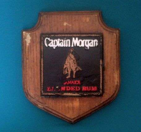 COLLECTABLE CAPTAIN MORGAN BAR SIGN/ PLAQUE
