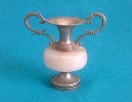 LOVELY SMALL SILVER PLATED & MARBLE DECORATIVE VASE