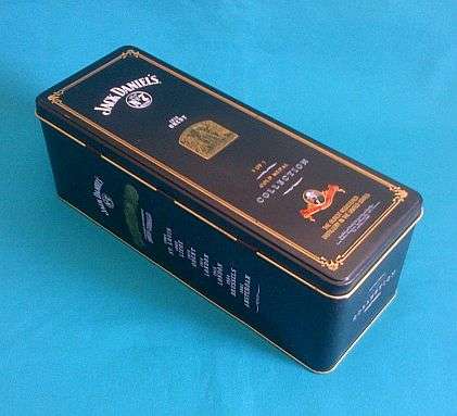 COLLECTABLE JACK DANIEL'S GOLD MEDAL COLLECTION TIN (NO. 3)