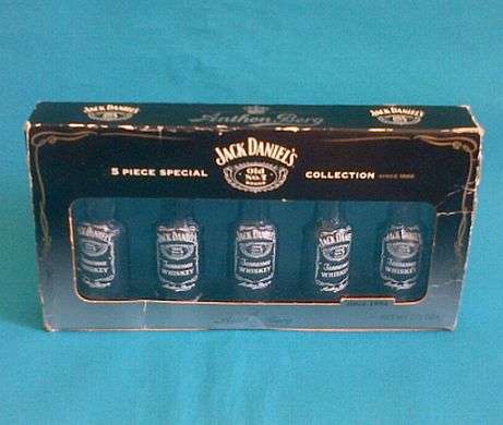5 PIECE JACK DANIEL'S SPECIAL COLLECTION ANTHON BERG CHOCOLATES