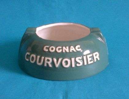 PORCELAIN "COGNAC COURVOISIER" ASHTRAY (FRANCE)