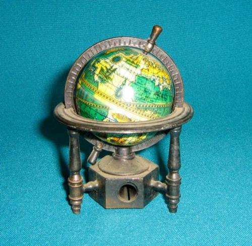 METAL WORLD GLOBE PENCIL SHARPENER