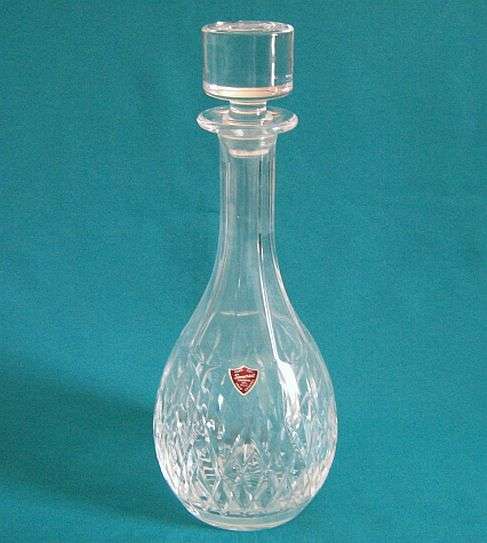 BOXED HAND CUT LEAD CRYSTAL DECANTER >>> ITALY