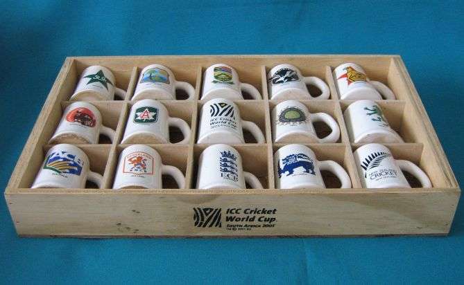 ICC CRICKET WORLD CUP SA 2003 MINIATURE MUG SET IN TRAY