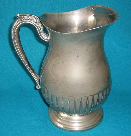 LOVELY VINATGE SILVER PLATED WATER JUG