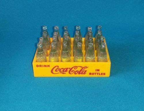 COLLECTABLE COCA-COLA MINIATURE CRATE WITH 24 BOTTLES