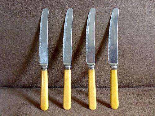 4 OLD BONE HANDLE SHEFFIELD DINNER KNIVES