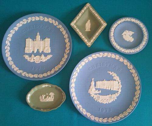 LOT OF WEDGWOOD ITEMS