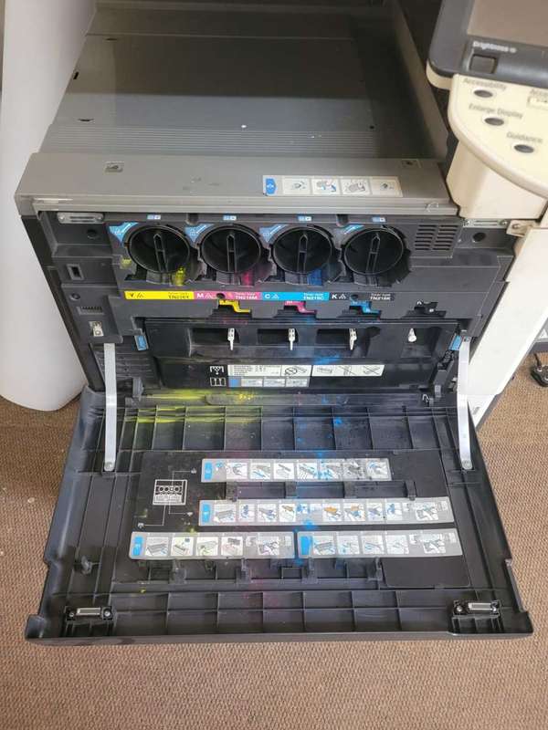 Konica Minolta Bizhub C220 Multifunction Printer