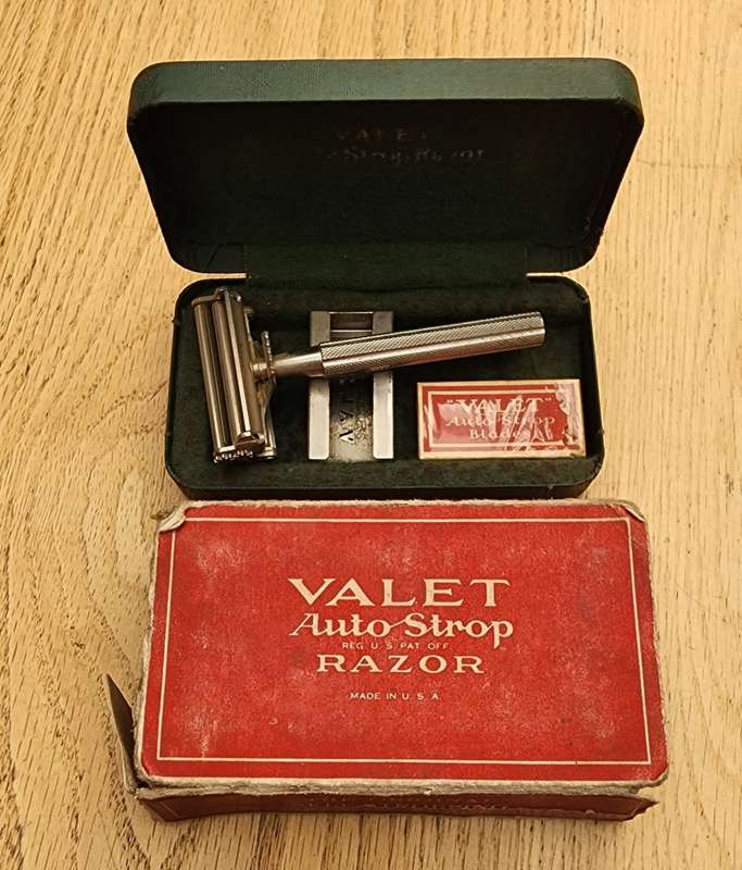Vintage razors