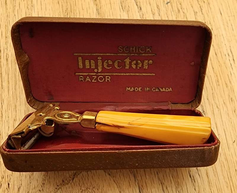 Vintage razors