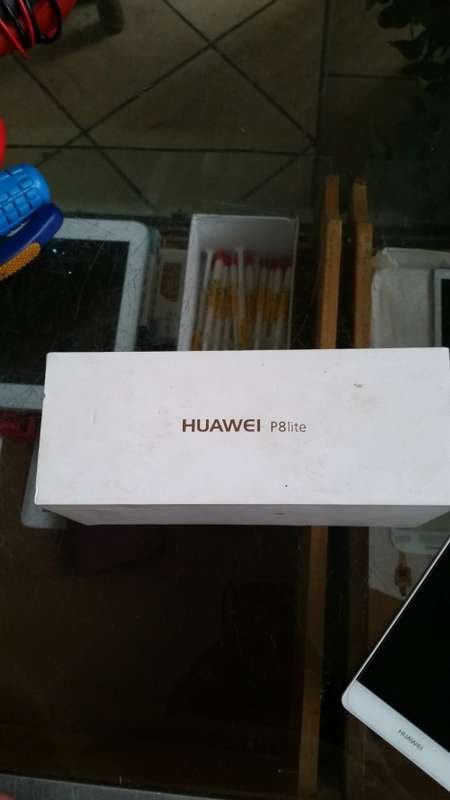 Huawei P8 Lite