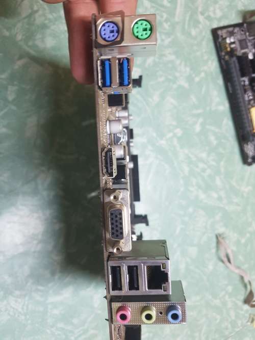 MSI H110M PRO-VH PLUS Motherboard please read