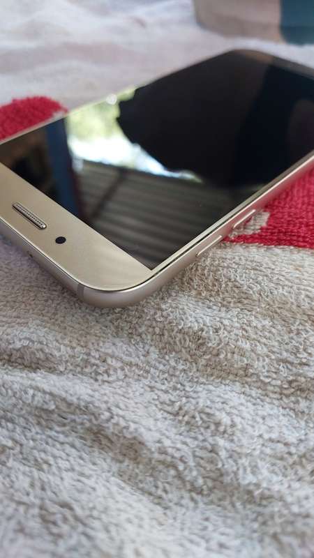 Samsung A7 2017 Phone