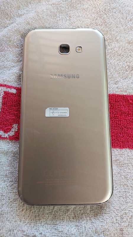 Samsung A7 2017 Phone