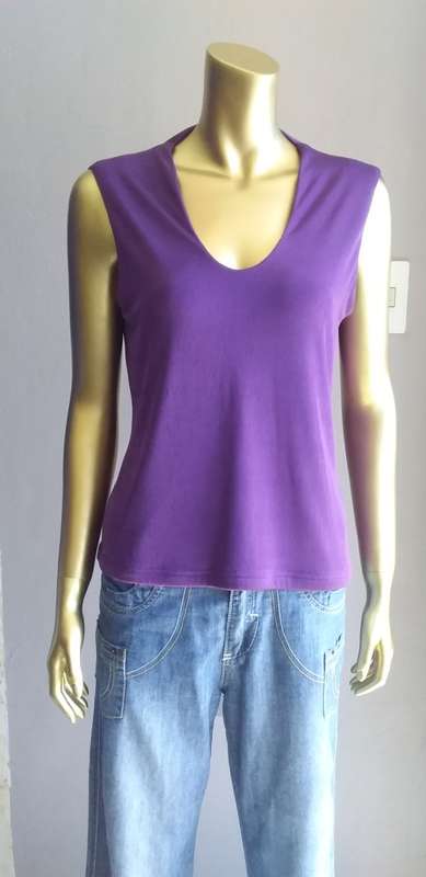 Sleeveless Top Medium
