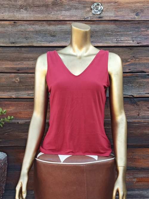 Red Short Sleeve Top 12
