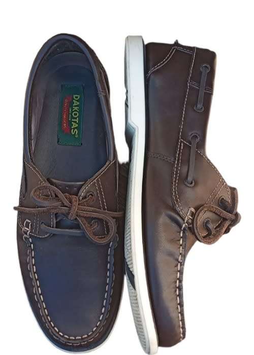 Dakota`s Brown Size 11