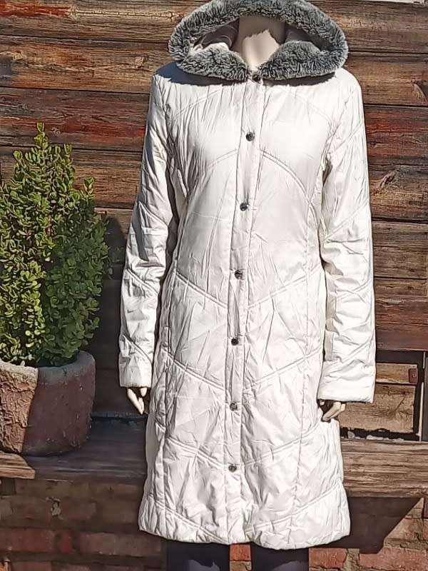 Beige Parka from Carol size 32/34