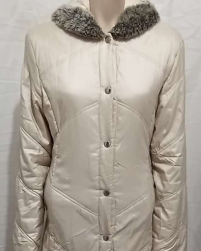 Beige Parka from Carol size 32/34