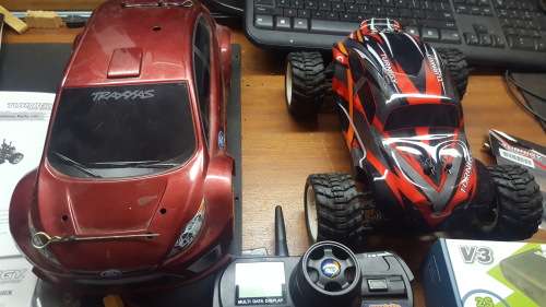 2 x Turnigy brushless cars