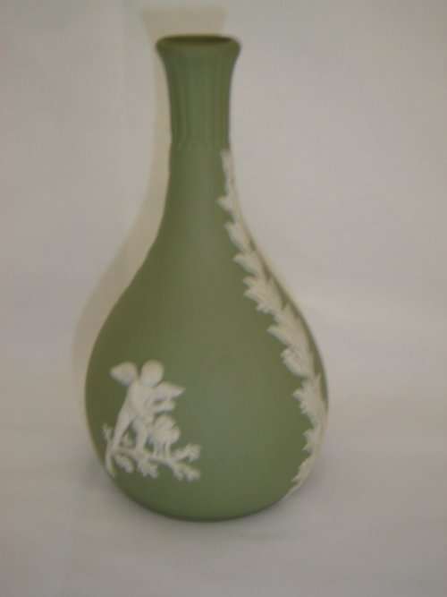 WEDGEWOOD BUD VASE