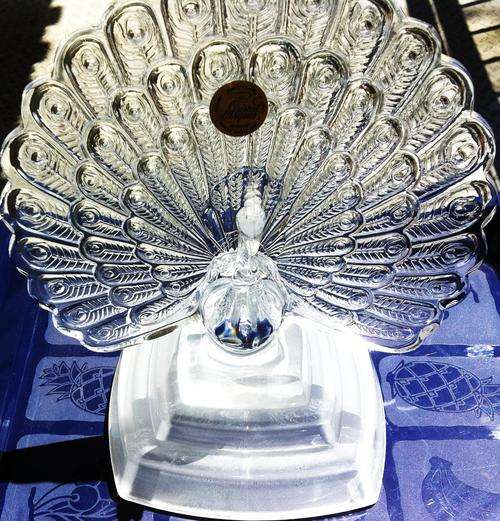 ***GENUINE CRISTAL D'ARQUES FRANCE*** (Lead Crystal) Large Peacock Ornament (Heavy)!