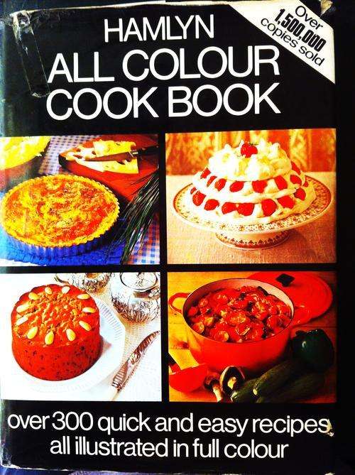 Hamlyn : All Colour Cook Book (Heavy item)