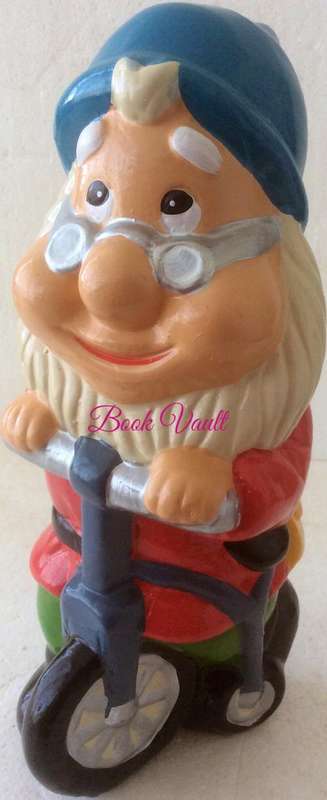 "Riding my tricycle!" ADORABLE CHEERFUL BRIGHT-EYED GARDEN GNOME! Approx. 25,5cm H