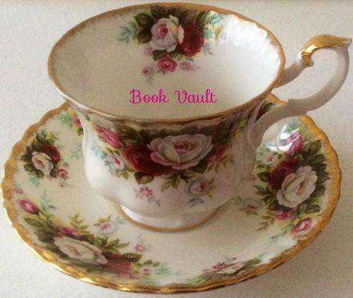 Lovely Royal Albert Bone China England Celebration Tea Cup & Saucer!