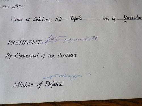 RHODESIAN DEFENCE FORCES OFFICERS COMMISSION, NAMED WITH RHODESIAN SEAL - 1979 - UNCOMMON