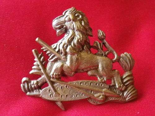 3926 RHODESIA -BSAP BRASS HELMET BADGE 1949-1971