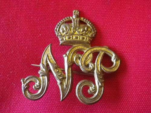 SA - NATAL POLICE BRASS COLLAR BADGE - PIN BACK  - 1902-1913 (OWEN 1890)    (4145)