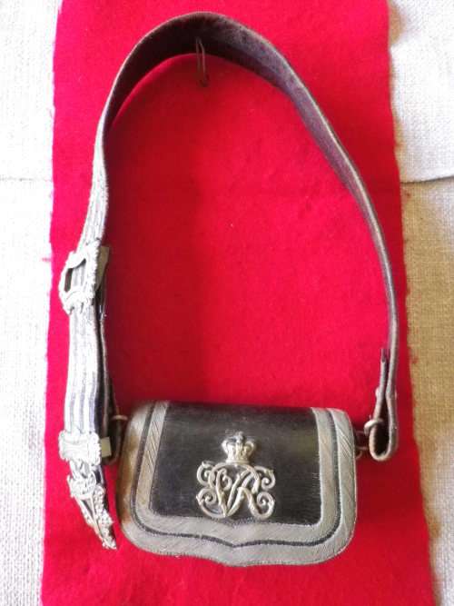 GREAT BRITAIN - VICTORIAN STAFF OFFICERS CROSS BELT + POUCH . LEATHER +  SILVER BULLION WIRE - RARE