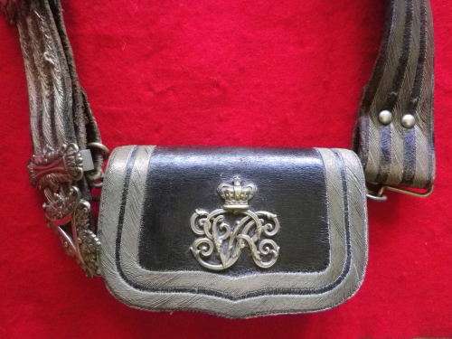 GREAT BRITAIN - VICTORIAN STAFF OFFICERS CROSS BELT + POUCH . LEATHER +  SILVER BULLION WIRE - RARE
