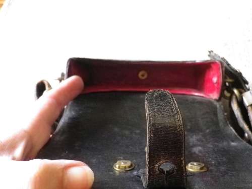 GREAT BRITAIN - VICTORIAN STAFF OFFICERS CROSS BELT + POUCH . LEATHER +  SILVER BULLION WIRE - RARE