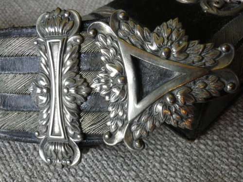 GREAT BRITAIN - VICTORIAN STAFF OFFICERS CROSS BELT + POUCH . LEATHER +  SILVER BULLION WIRE - RARE