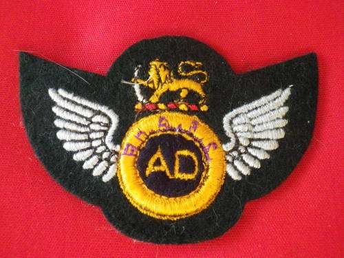 RHODESIAN ARMY SERVICES CORPS AIR DISPATCHER EMBROIDERED WING FOR GREENS UNIFORM UNCOMMON (5063)