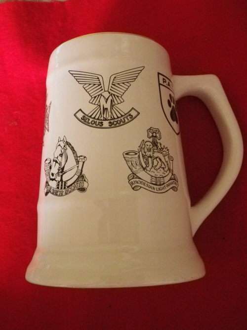RHODESIA ARMED FORCES MUG - HAS MAIN BUSH WAR UNITS - MADE WILLSGROVE  MINOR CHIP ON BASE (5290)