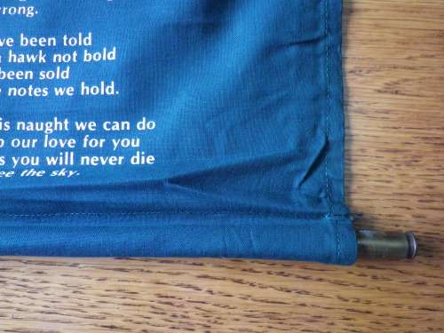 "DEATH OF RHODESIA" PRINTED POEM ON CLOTH BANNER   52.5 cm X 33 cm.  (3165B)